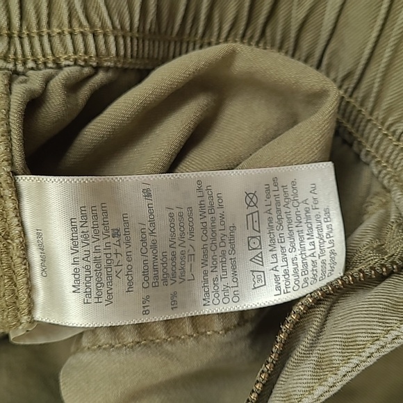 Madewell Green Cargo Shorts Size 26 - Picture 3 of 5